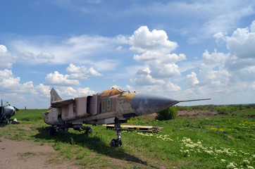 Ukrainian (former Soviet) military plane wreck - 267883636