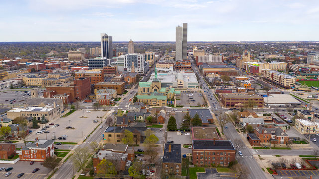 Long Flat Urban City Syline in Fort Wayne Indiana