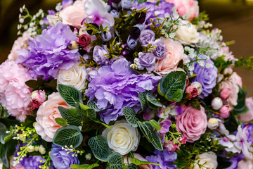 white and lilac roses