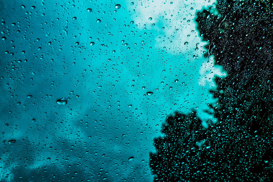 Gotas De Agua Encina Del Cristal