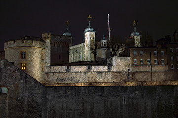 The london fort tower at night with lights