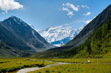 Fototapeta na wymiar Belukha Mountain, Altai
