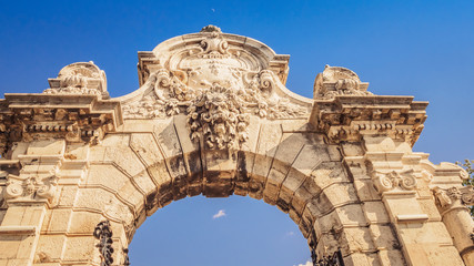 Obraz premium Habsburg Gate to Buda Castle in Budapest, Hungary