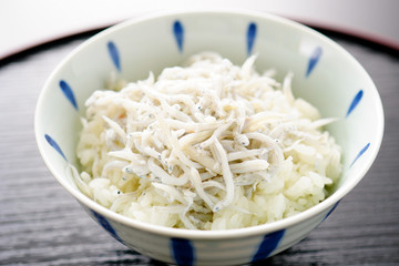 釜揚げしらすご飯
