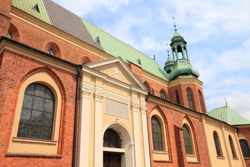 Fototapeta na wymiar Poznan Cathedral