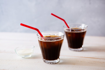 2 glasses of iced coffee