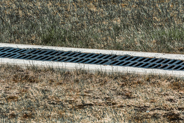 Iron grid for water flow in sewers