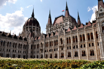 Obraz premium Hungarian Parliament Building