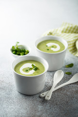 Healthy pea soup with cream
