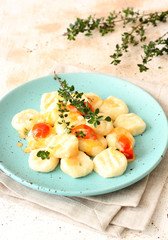 Ravioli with tomato sauce