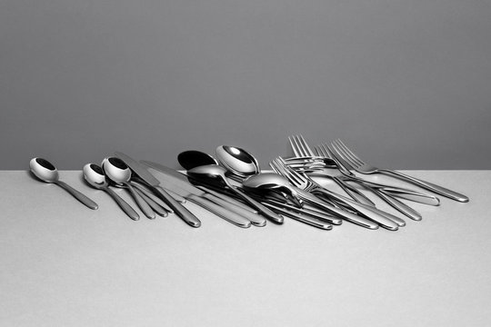 Couverts postion, argenterie studio 