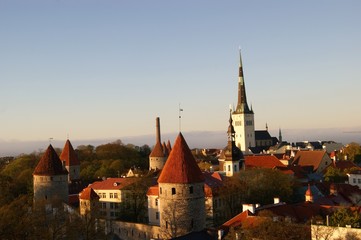 Fototapeta na wymiar Sunset on Tallinn Old Town