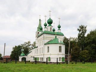 Fototapeta na wymiar Ascension Church in Tutaev, Russia