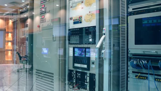 Control room technology synchrotron light footage 4K