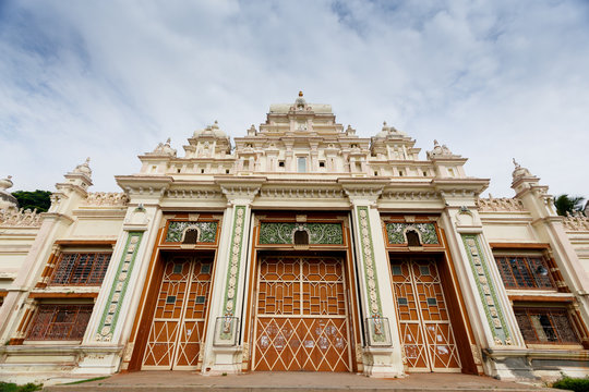 Jaganmohan Palace Art Gallery, Myosre, India	