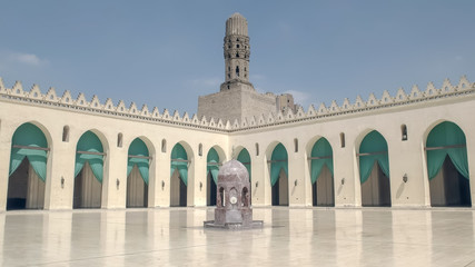 the courtyard of the al-hakim mosque in cairo © chris