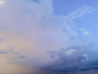 Obraz premium Blue sky with white clouds blackground