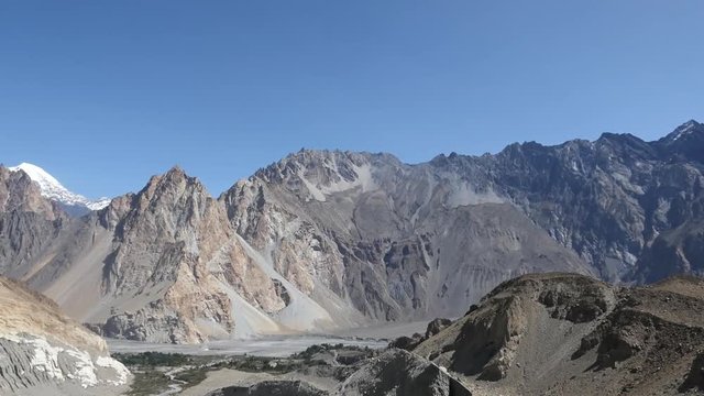 Take a look around the scenic surroundings of the  Pasu Glacier.