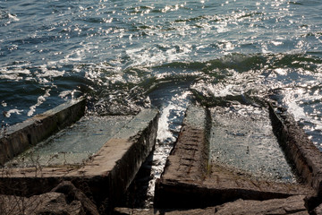 descent into the sea