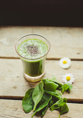 Green smoothie with spinach