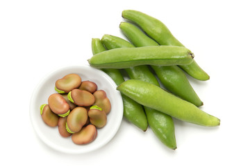 ピンクのそら豆