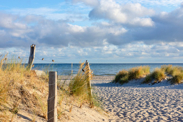 Dünen und Sandstrand an der Ostsee in Heiligenhafen, Schleswig-Holstein
