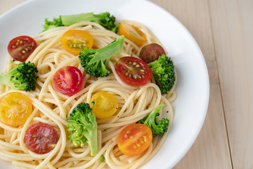 Vegetables spaghetti with tomato and broccoli, healthy vegetarian meals concept