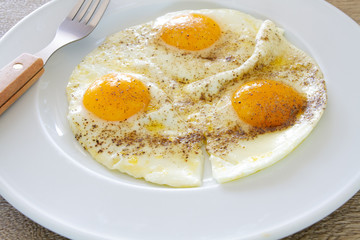 oeuf au plat