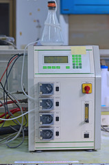 Ethanol production in laboratory fermentor or fermenter