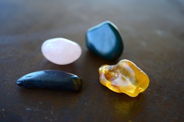 Energy Balancing Grid Kit, Fertility. Tumbled Crystal Bundle: Rose Quartz, Amber, Blue Tigers Eye,...