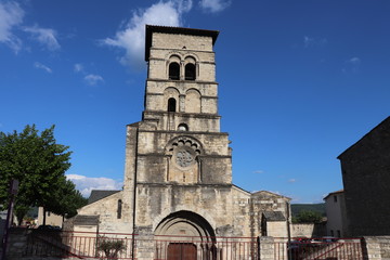 Abbatiale Romane Sainte Marie - Village de Cruas en Ardèche