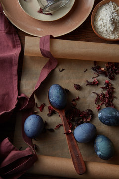 Preparation of easter eggs
