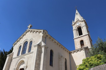 Fototapeta na wymiar Village de Labastide de Virac en Ardèche - Eglise saint André