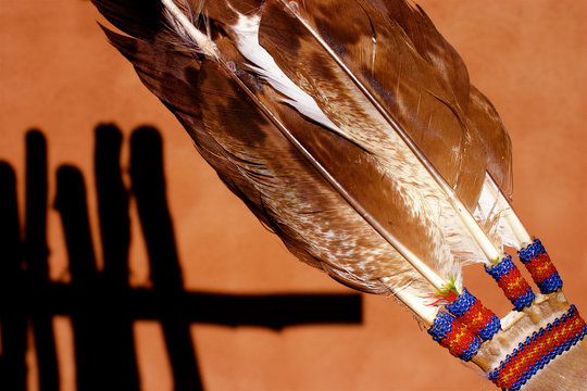 Fototapeta Ohkay Owingeh, New Mexico, USA  Eagle feathers