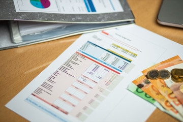 Business Calculate Money analyse