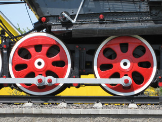Naklejka premium Wheels of old fashioned retro train