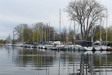 Fototapeta na wymiar Boats on the Lake