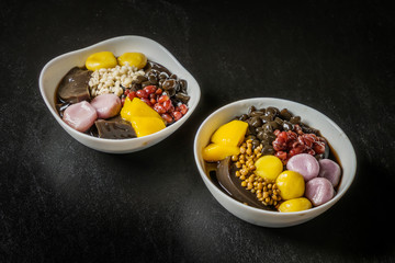 台湾の漢方黒ゼリー　Licorice black jelly Taiwanese dessert