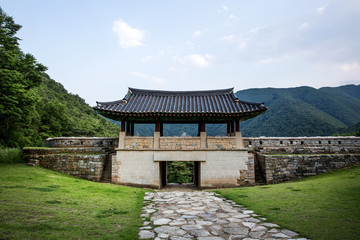 Obraz premium Gomosan fortress is a fortress wall of the Three Kingdoms Period in Korea.