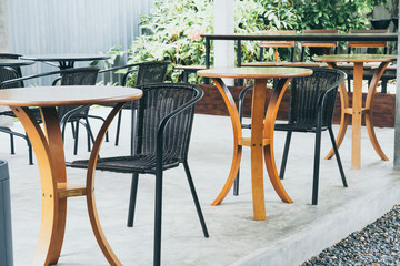 Fototapeta na wymiar table and chair in cafe restaurant