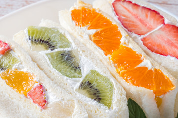 フルーツサンドウィッチ　Beautiful and delicious fruit sandwich