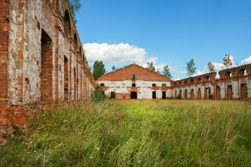 Fototapeta na wymiar Ruined Complex military settlement of Count A. A. Arakcheev. The complex was built 1818-1825. Located in the village of Selishchi, Novgorod region