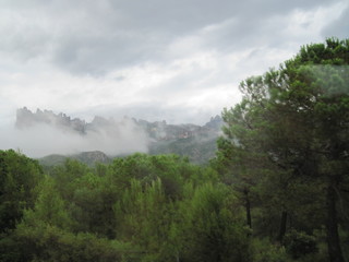 Fototapeta na wymiar Beautiful foggy landscape in the mountains