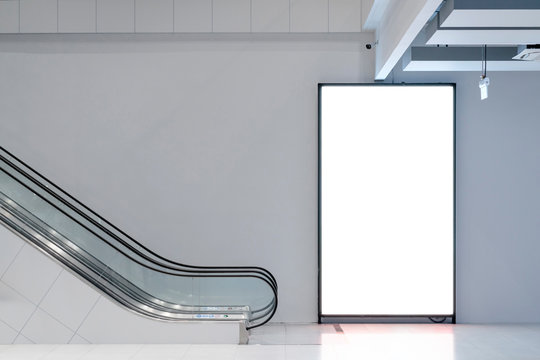 Download 1 276 Best Escalator Mockup Images Stock Photos Vectors Adobe Stock
