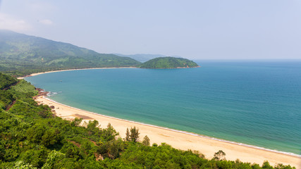 Fototapeta na wymiar coastline in Vietnam with sandy beach on a sunny day