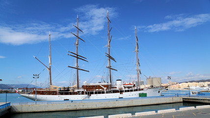 hafenstadt malaga in spanien