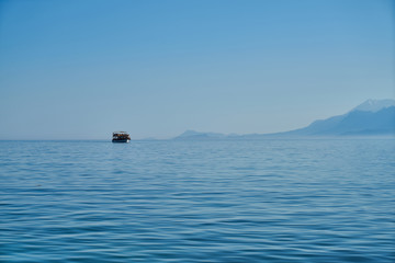 Obraz premium Blue sea and sky background