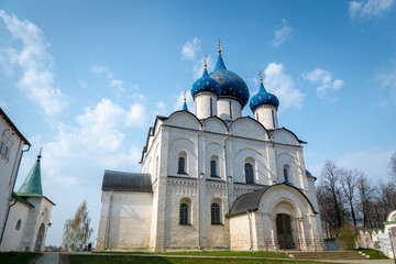 Fototapeta na wymiar Kremin architecture in Suzdal, Russia. -The Cathedral of the Nativity of the Virgin, Orthodox church is a popular tourist sight in Suzdal.