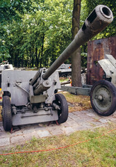 Russian 76 mm divisional gun M1942