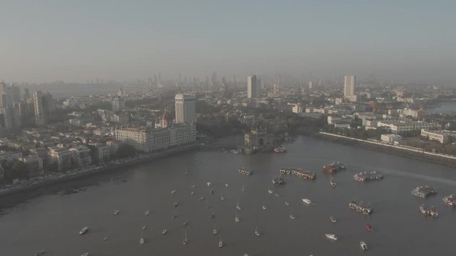 India gateway, Mumbai, 4k aerial ungraded flat